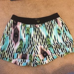 Jennifer Lopez shorts